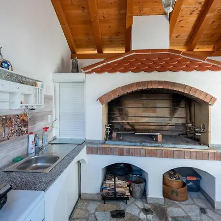 Apartment Lucija 4 By Guide *