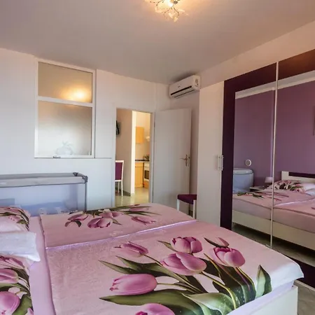 Lucija 4 By Guide Apartamento *