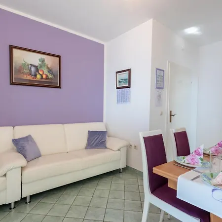 Apartment Lucija 4 By Guide